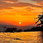 Villa Eyeonsunset -private Pool-sea And Sunset View-privacy-quiete